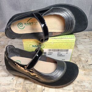 NIB Kirei Black Suede Leather Combination, Size 37